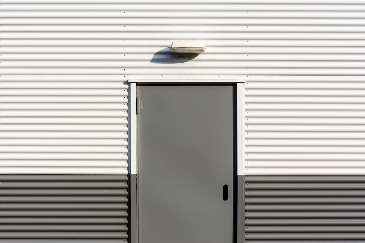 Local Manufacturing for Metal Siding Projects